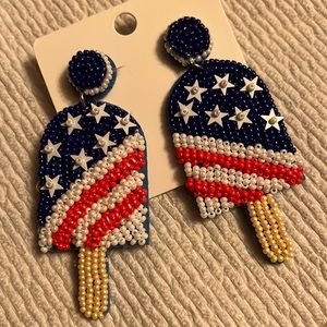 🇺🇸✨ Red White and Blue popsicle 4th of July Patriotic Beaded Earrings